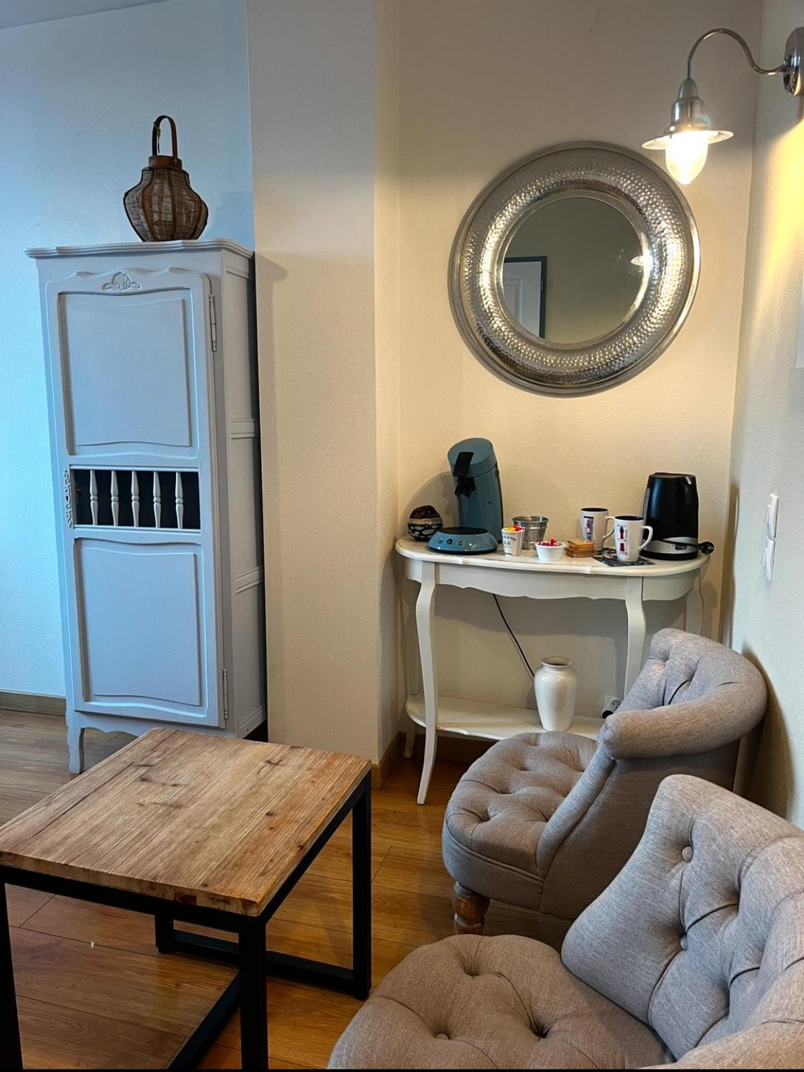 Les Transats Chambre Et Appartements Face A La Mer Barfleur Esterno foto