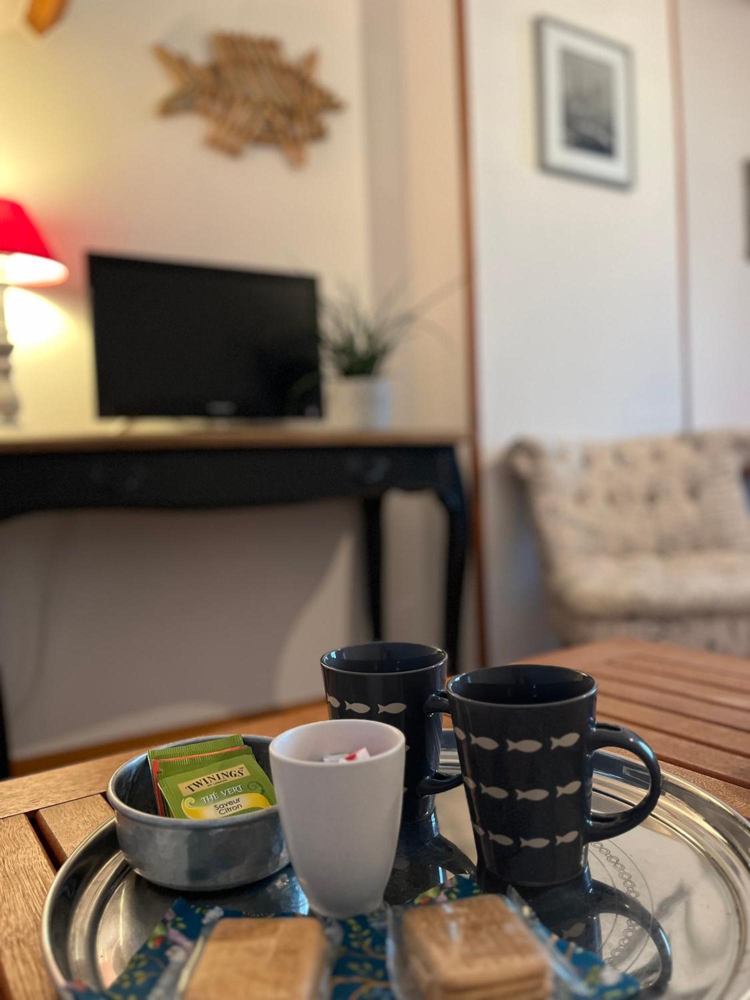Les Transats Chambre Et Appartements Face A La Mer Barfleur Esterno foto