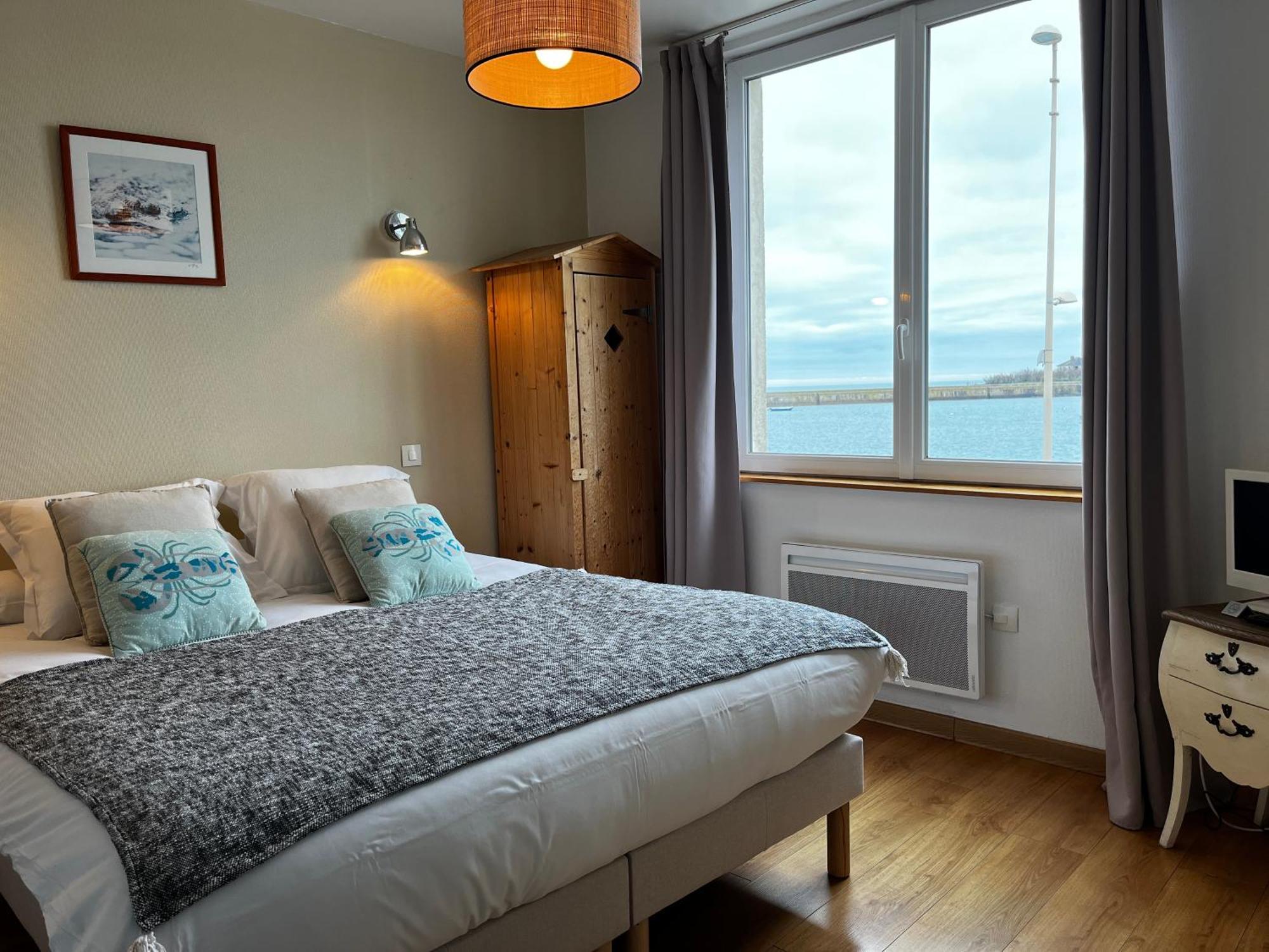 Les Transats Chambre Et Appartements Face A La Mer Barfleur Esterno foto